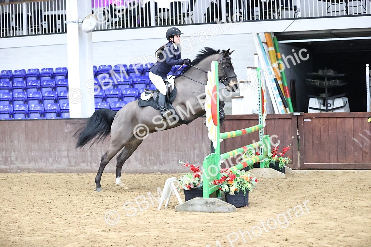 SBM_010371 - Class 12 - Blue Chip Pony Newcomers 1m Open both to Inc The Pony Restricted Rider Qualifier