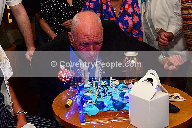 BAZ-381 - Bazza's 80th Birthday