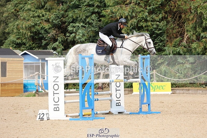 250816A-150511-02287 - Cls 8 Snr Newcomers