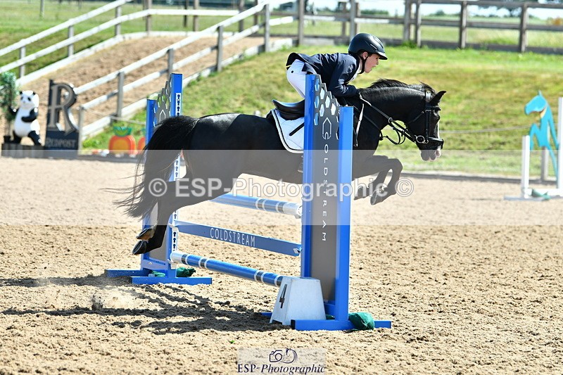 230624A-102709-00295 - Cls 37 Springboard 128 + 138cm