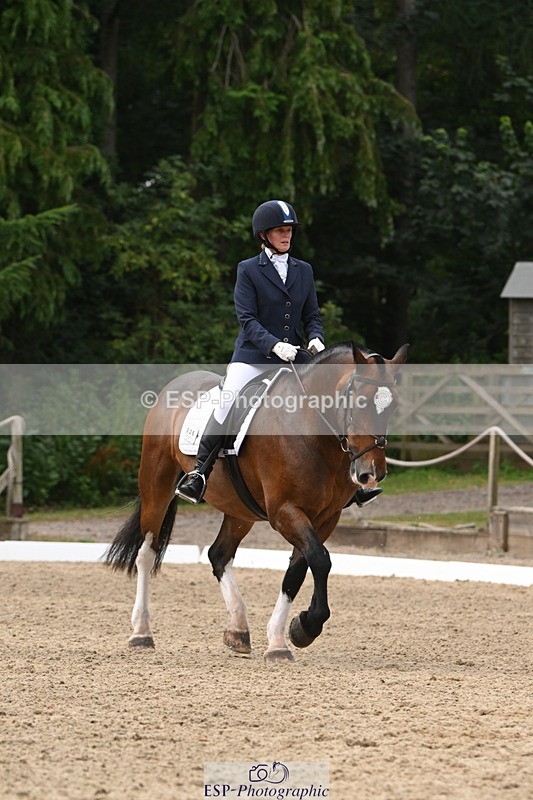 250719A-120543-04601 - 026-Carol.Quantrill-Cormoy.Lad