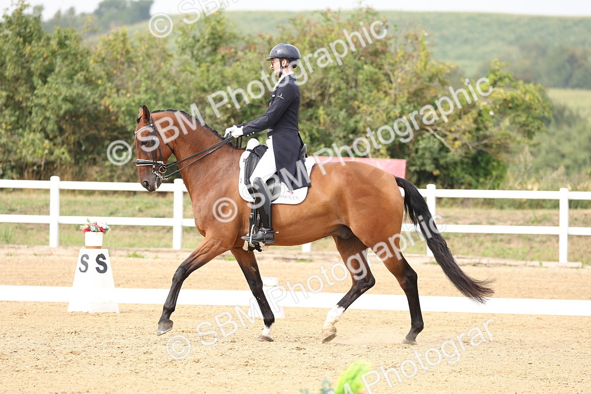 SBM_008267 - Class 10 - FEI INT I - 16.10-16.50