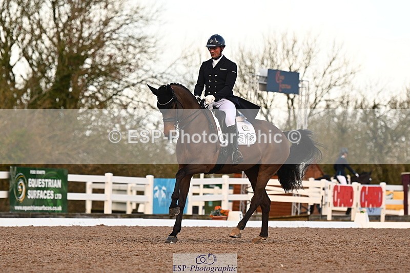 240218A-105832-06105 - 172-Jezz.Palmer-Honey.D'Or