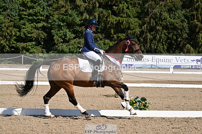 250810A-153330-08189 - Adv Medium SILVER Presentations