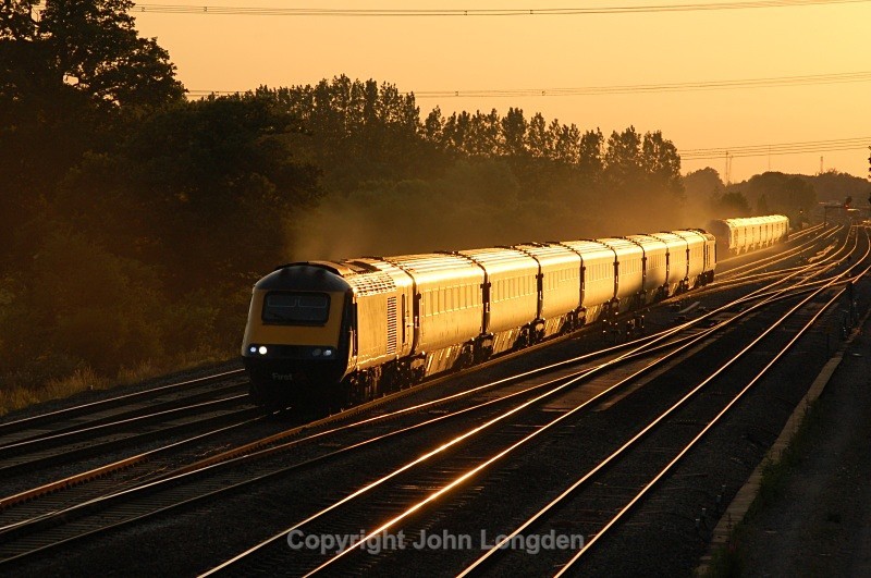 24.6.09 - 43040 & 43160 FGW, Didcot - Elsewhere on the network
