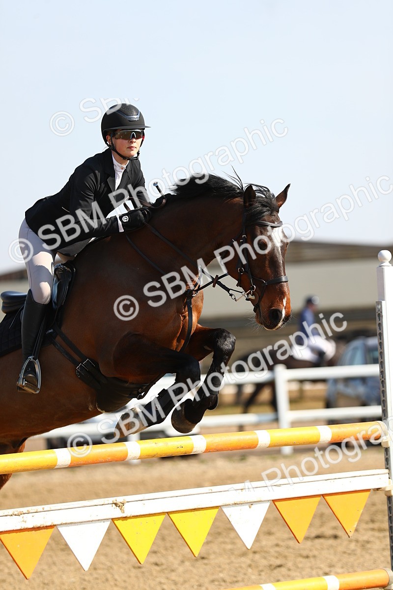 SBM_001375 - Class 5 - Senior Foxhunter - 1.20m