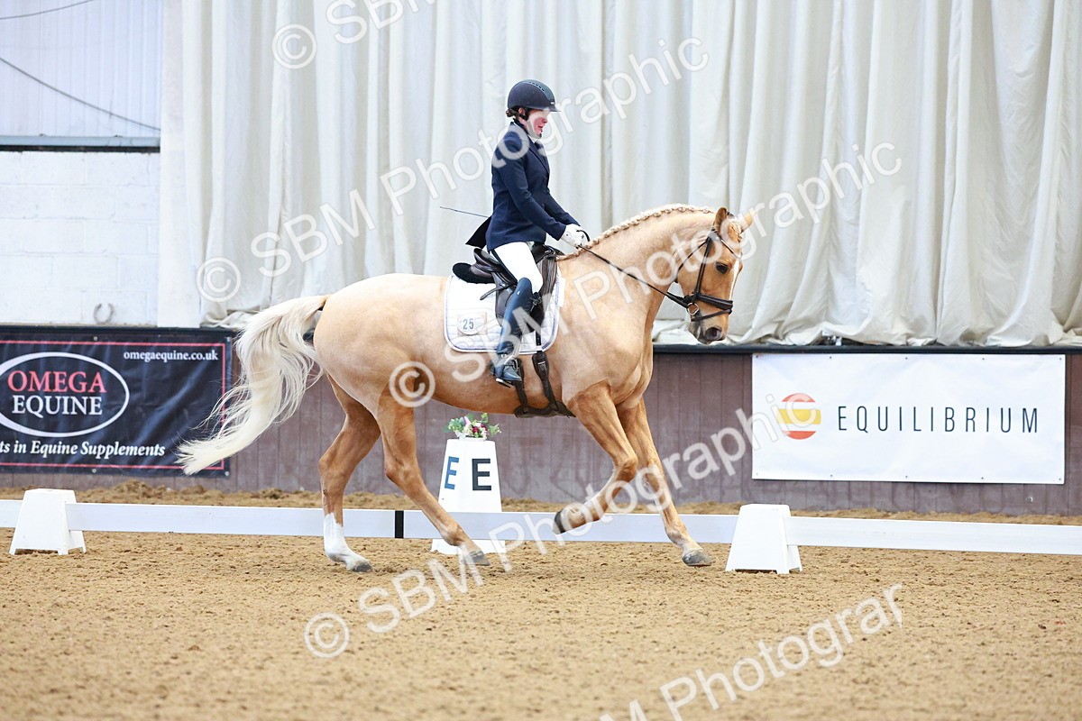 SBM_001160 - Class 18-15-16-22 - Elementary 5 Novice 5-Novice 6