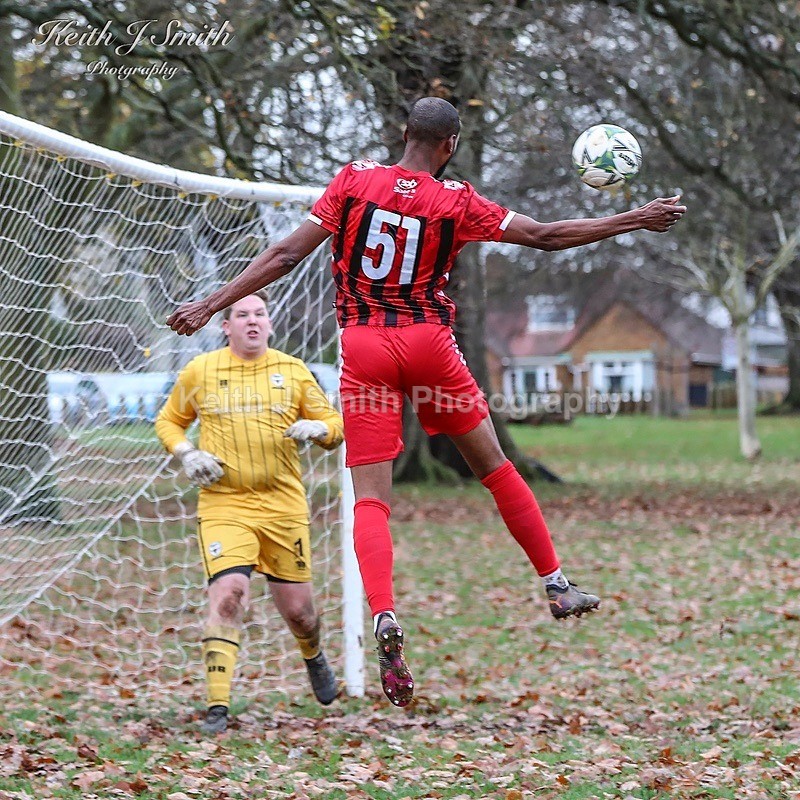 9KJS1529 - Nene League Sunday 16th November 2025 Abington Park