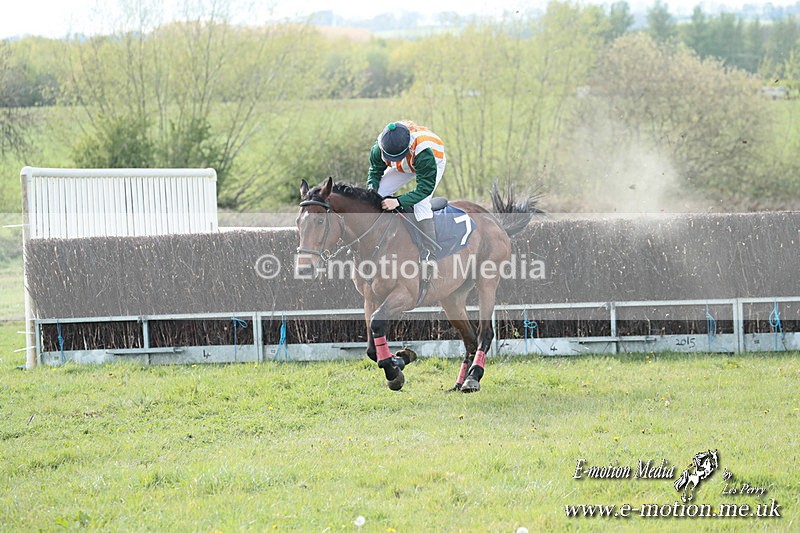 PtP 210425  1339 - Paxford Races Easter Monday 21/04/25