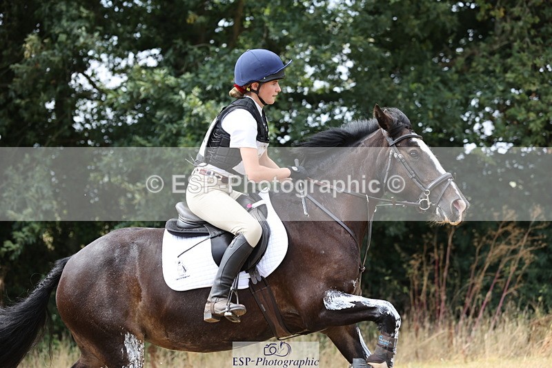250824A-130532-36918 - 2032-Isla.Squire-Catherines.Girl