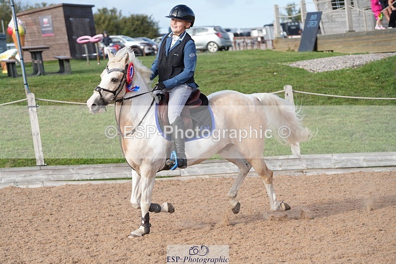 260926-163356-01442 - Cls 13 70cm Speed Derby