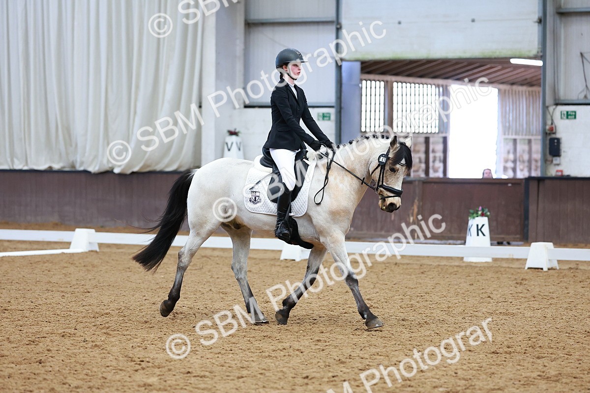 SBM_003402 - Class 11 - Novice 2