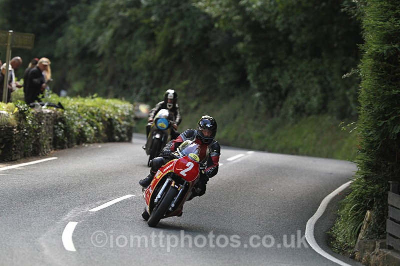 FOM_1082 - Classic TT Lap of honour