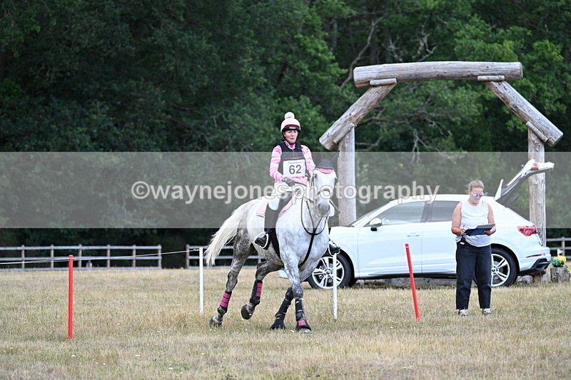 WJ7_1350 - 60cm Time 12:53 to 13:19