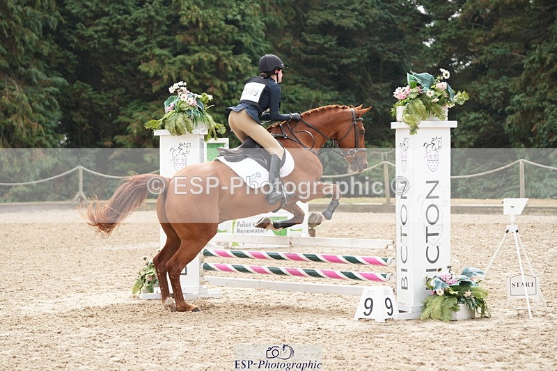 250824A-115644-35752 - 2049-Mia.Lewis-The.flying.scotsman