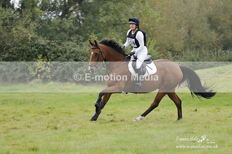  WWHT 171021 2254 - Novice Pairs (0.80m)  17/10/21