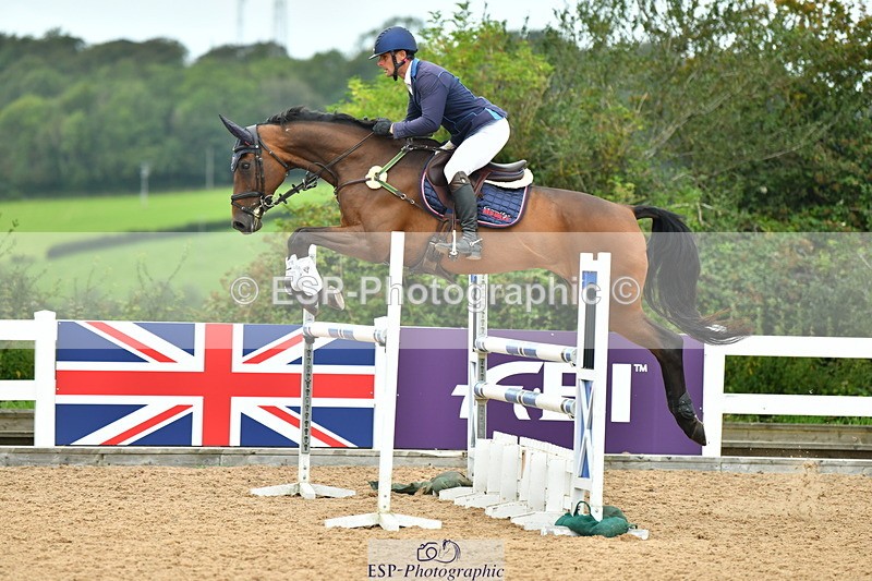 230813A-160509-13640 - Cls 45 Senior Newcomers