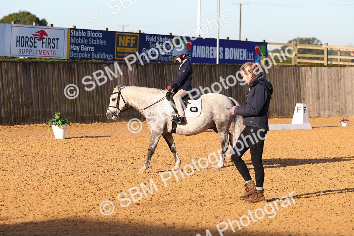 SBM_33767 - D27 - Have a Go