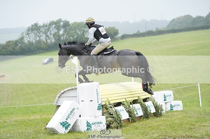 240901A-105350-05876 - 453-Alex.Jupp-CARRY.ON.REGARDLESS