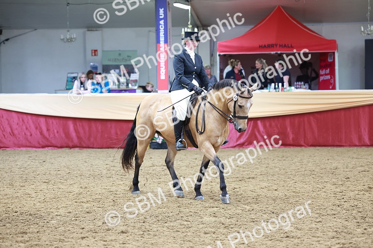 SBM_18795 - Class 952 - M&M Ridden Supreme Final