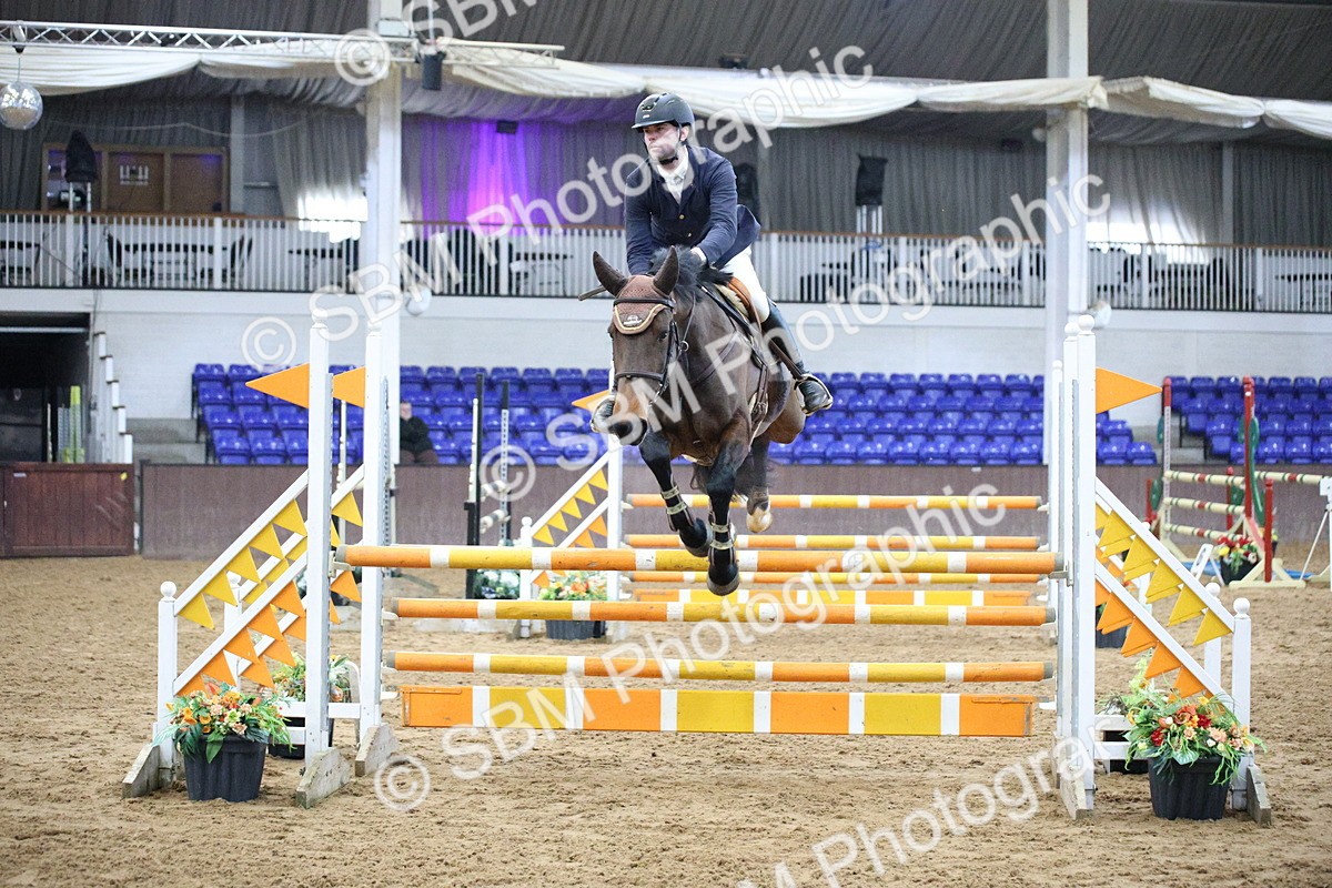 5K7A4407 - Class 3 - Senior Newcomers/ 1.10m Open