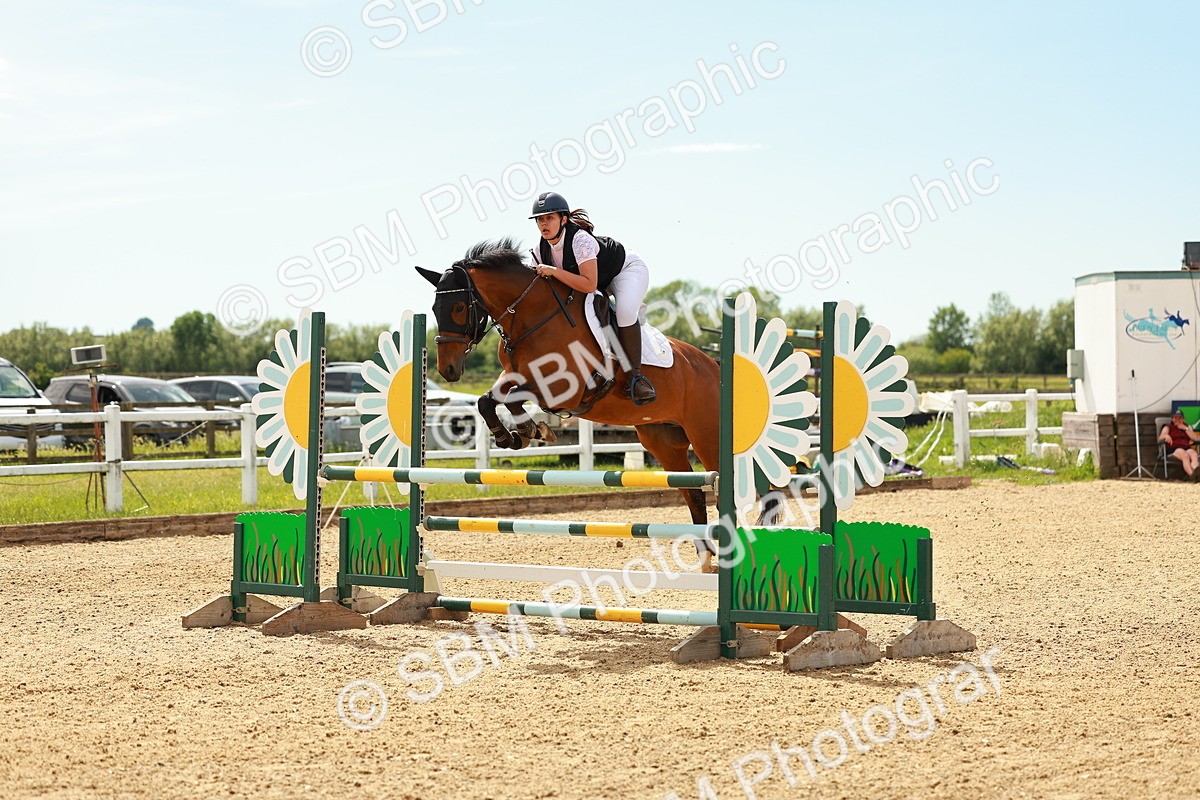 SBM_002368 - Class 4 - Senior Newcomers - 1.10m