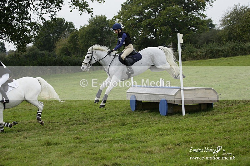  WWHT 171021 2138 - Novice Pairs (0.80m)  17/10/21