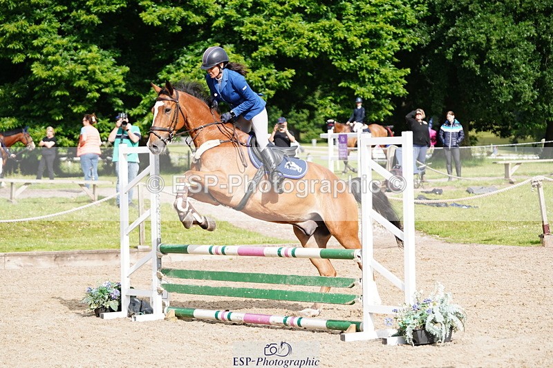 250613A-083940-00985 - Cls 8 85cm Schooling Round