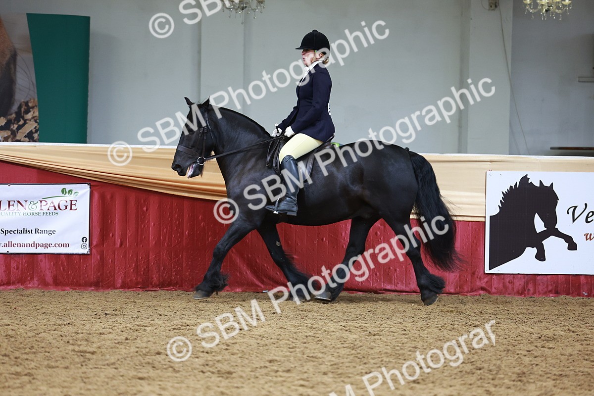 SBM_18775 - Class 952 - M&M Ridden Supreme Final