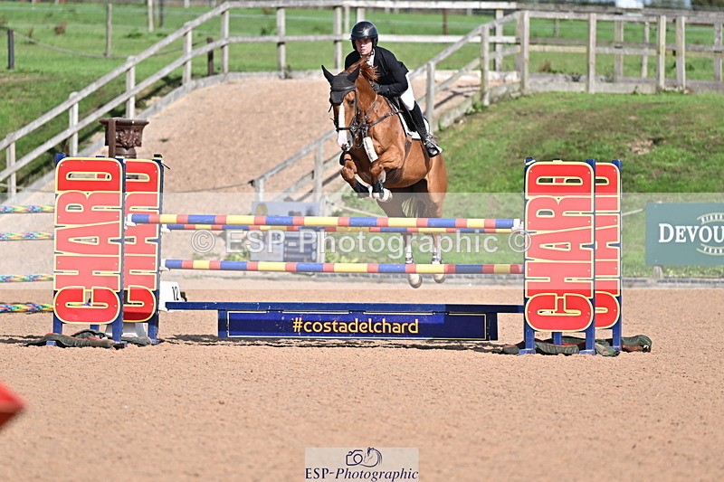 260923B-151823-00957 - Cls 06 Snr Fox & 1.20m Open