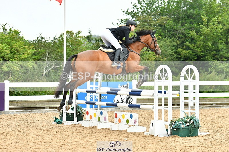 230730A-110817-09153 - Cls 32 Discovery & 1m Open