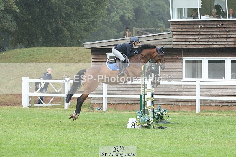 250830A-130711-06558 - Cls 16 Snr Newcomers and 1.10m Open