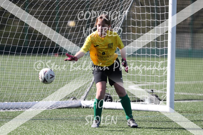 1DX20250 - 2026-03-21 FC Abbey Meads U9 Purple Girls V Stratton Juniors FC U9 Pheonix Girls