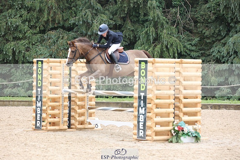 230618-101026-09983 - Cls 19 Pony Intro 1m