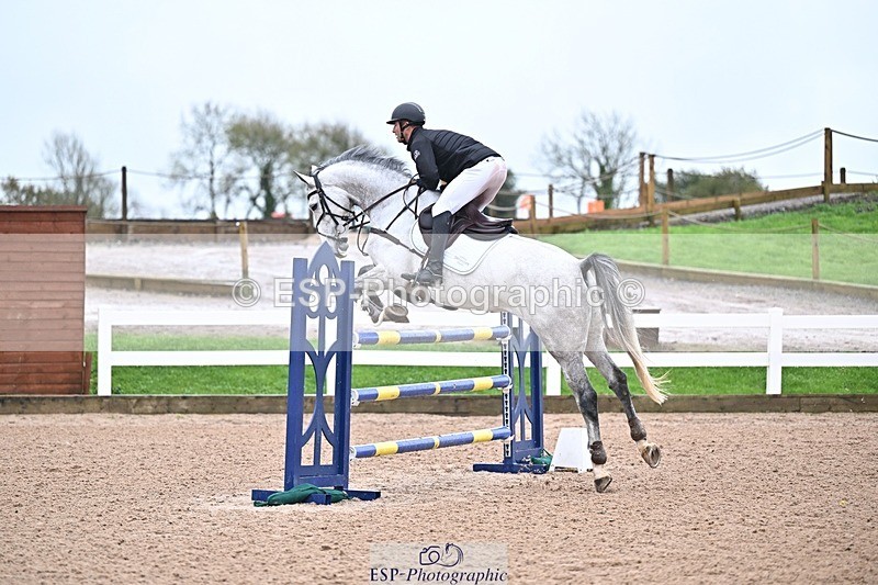 251029-132852-00567 - Foxhunter and 1.20m