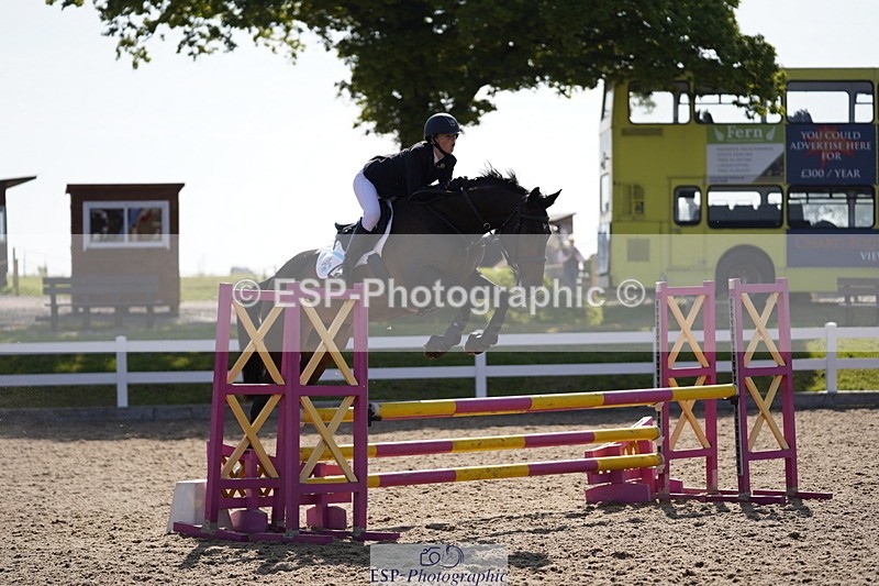 230527A-093208-03324 - Cls 19 British Novice & 90cm Open