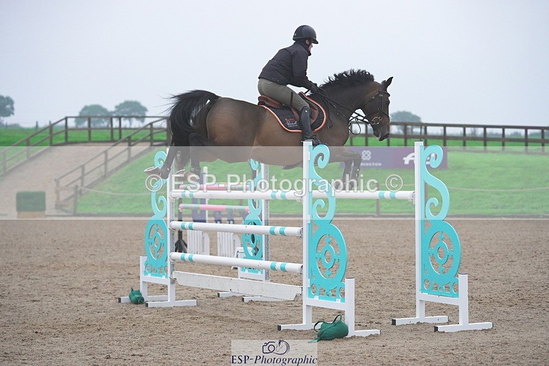 231017A-094230-06008 - Cls 25 National 1.30m