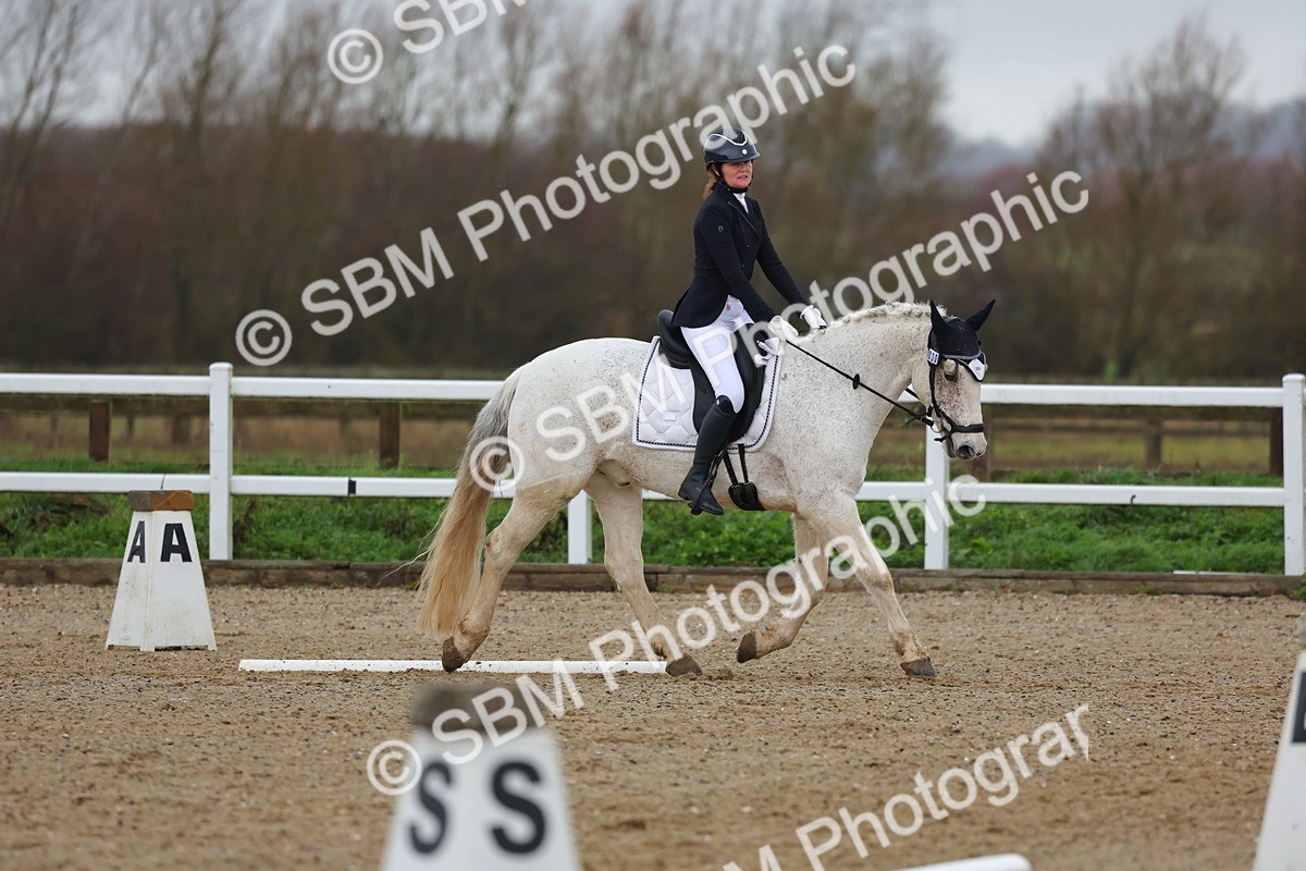 SBM_003100 - Class 6 - Novice 4