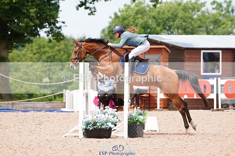 250608-130116-02795 - Cls 9 Pony Newcomers and 1m