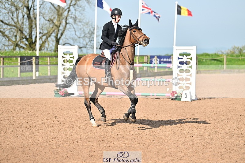 240510A-092401-04727 - Cls 20 Foxhunter