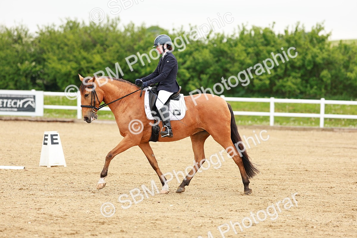SBM_005314 - Class 16 - Novice 6