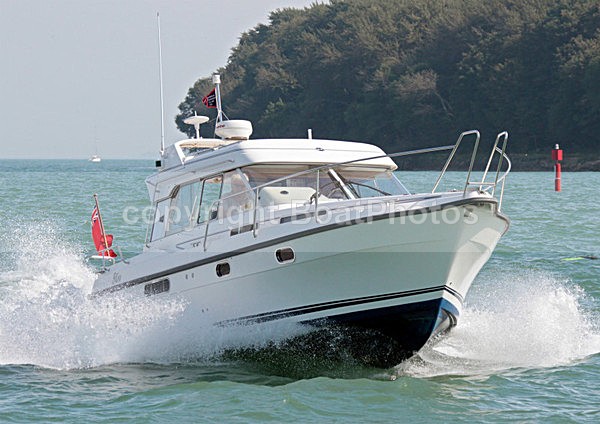 110902 BLISS IMG_5839 - Motorboats - Hardtop