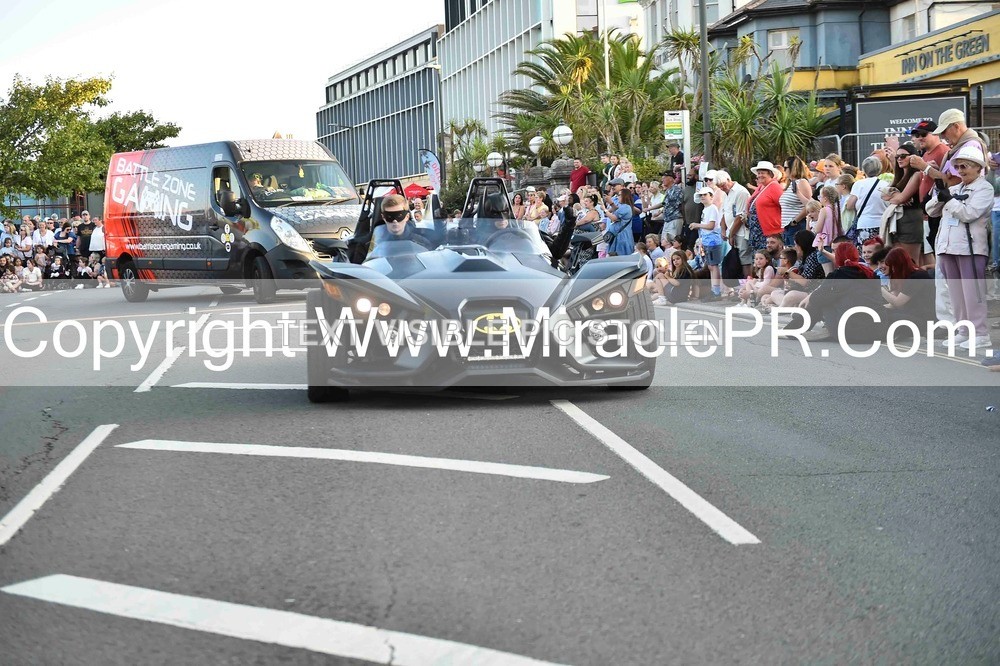 SH4_3941 - Carnival Procession.