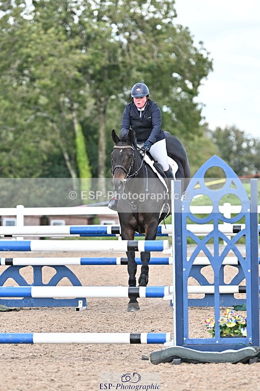 241005A-123714-03729 - SAT Cls 18 1.05m Amateur Quali