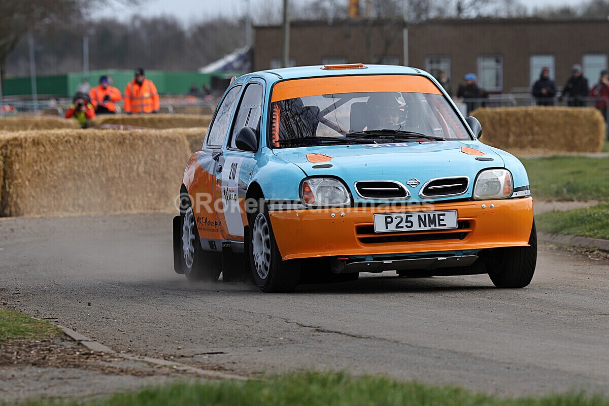 RETRO-123 - Race Retro