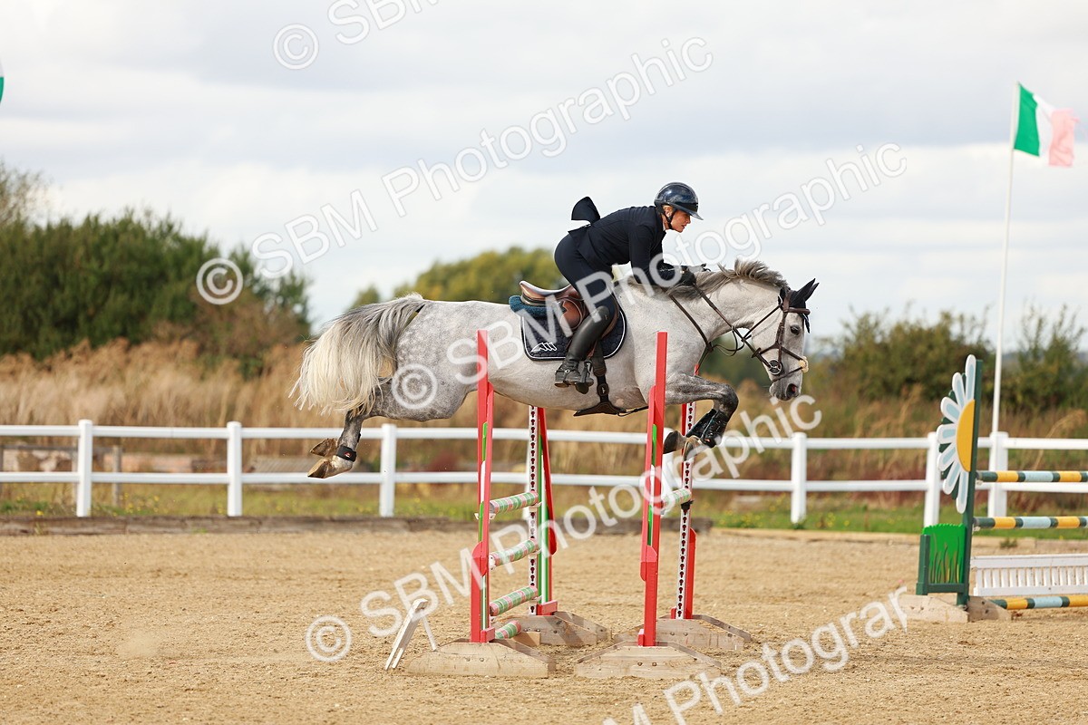 SBM_001317 - Class 4 - Senior Newcomers - 1.10m