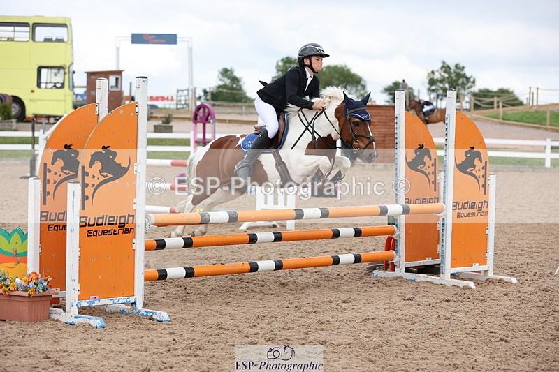 240630A-175328-16204 - Cls 28 Stepping Stones 128cm + 138cm