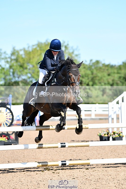 240913A-095713-03063 - Cls 20 Snr British Novice and 90cm Open