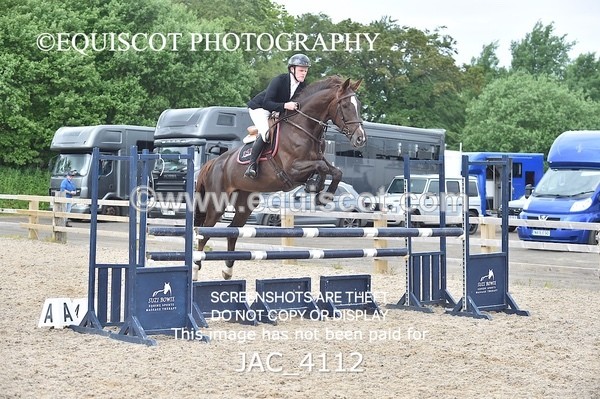 JAC_4112 - CLASS 4 - SAT -Senior Newcomers/ 1.10m Open