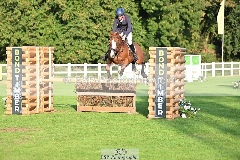 230909-175938-07881 - Cls 14 Snr 1m Derby